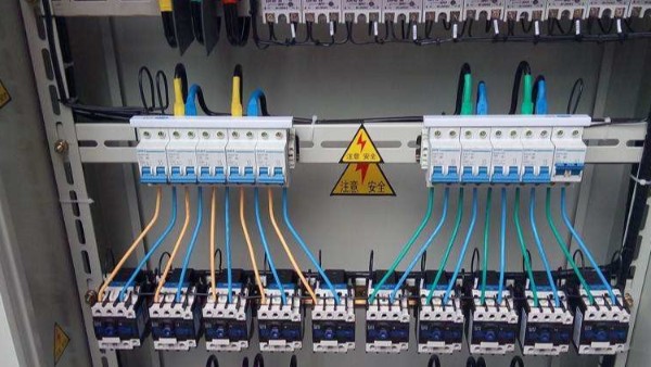 地下室風機控制箱【千亞電氣】